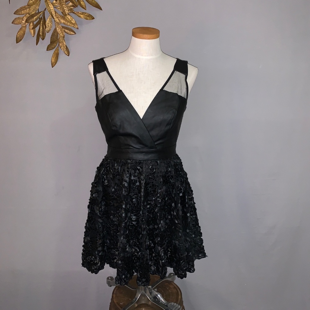 a.drea Black Floral Dress - Size Small